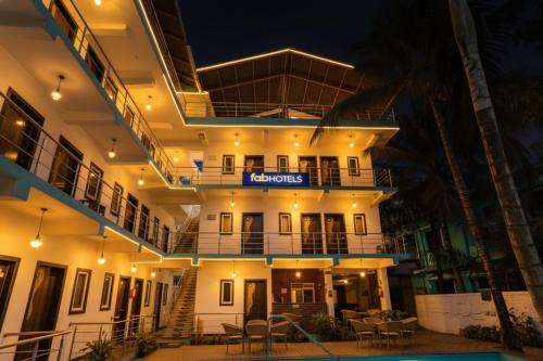 FabHotel Palm Inn Resort