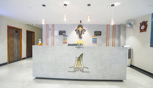 FabHotel Park Mahindra
