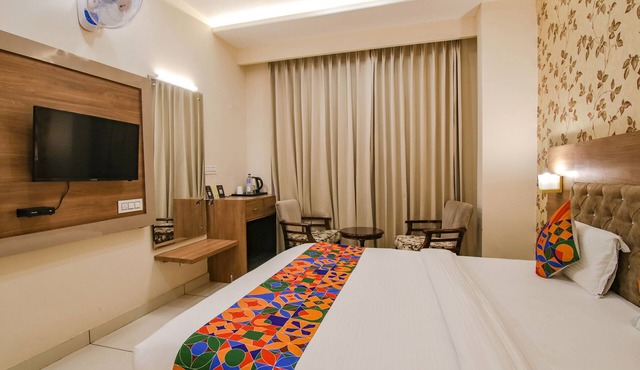 Fabhotel Prime Florida