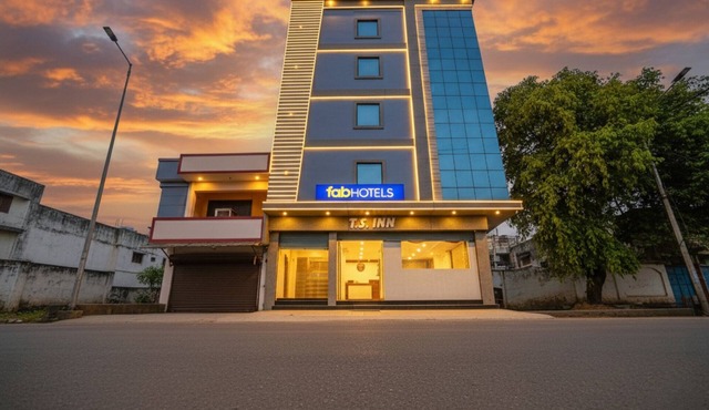 Fabhotel Ts Inn