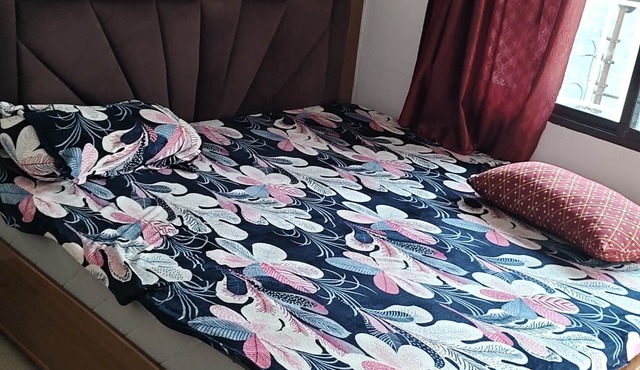 Gorgeous 9-bedroom hotel in tranquil Chopta with fitness room