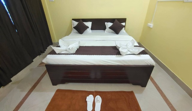 Goroomgo The Grand Empire Angul