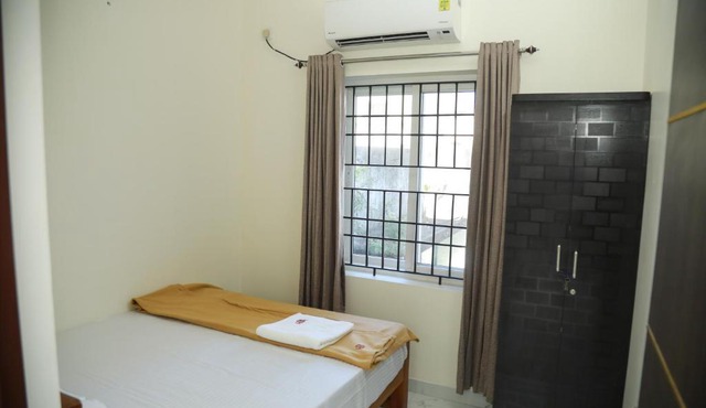Happy Serviced Apartments