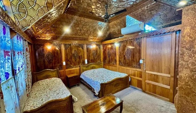 himalayan house