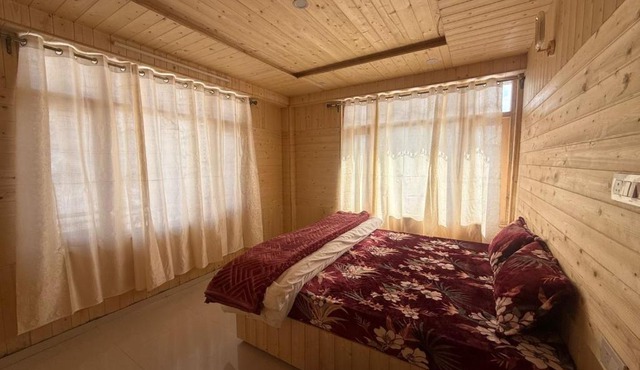 Himalyan Kitchen & Stay