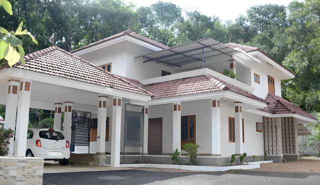Holiday Home in Pala. Quiet,cozy, eco-friendly house close to the market & city.