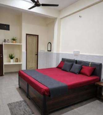 Hotal badri palace