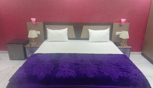 Hotek Aarti Inn