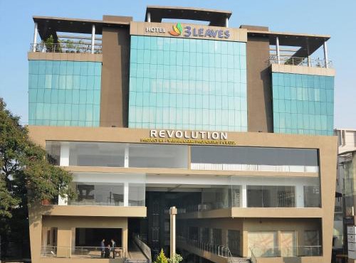 Hotel 3 Leaves, Kolhapur