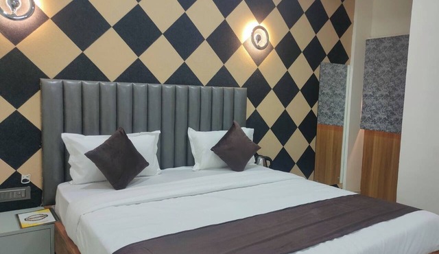 Hotel Abhijeet Inn
