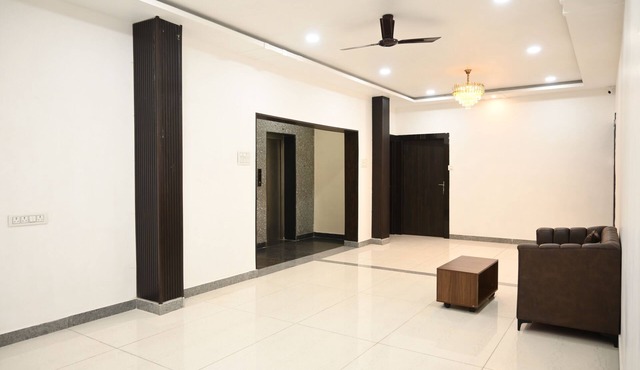 Hotel Avni