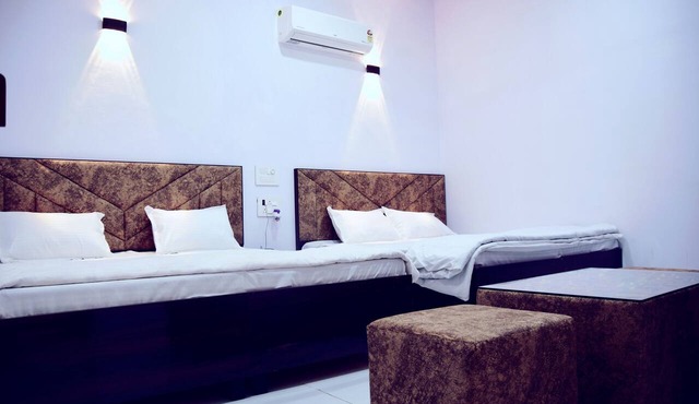 Hotel Bhatner Inn