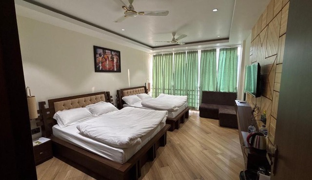 Hotel Buransh