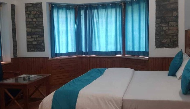 Hotel Devlok International