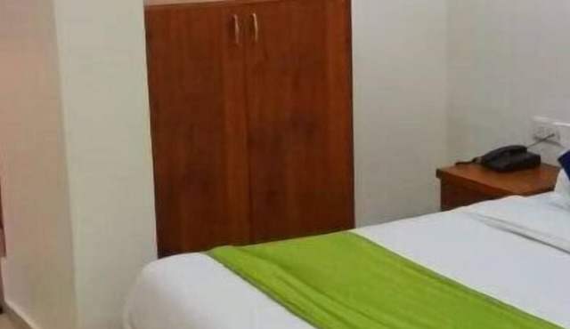 Hotel Gold Leaf Ahmedabad