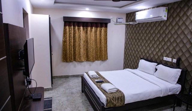 Hotel Grand Sapphire & Elite Suite