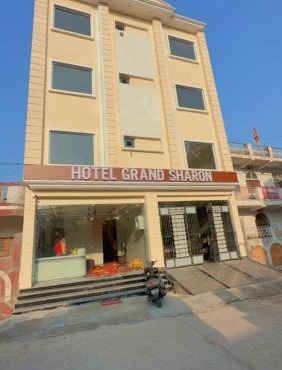 Hotel Grand Sharon
