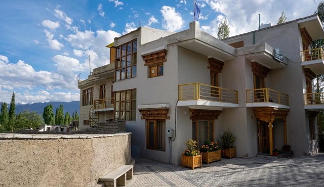 Hotel Green View