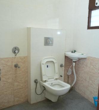Hotel Hari Sarovar