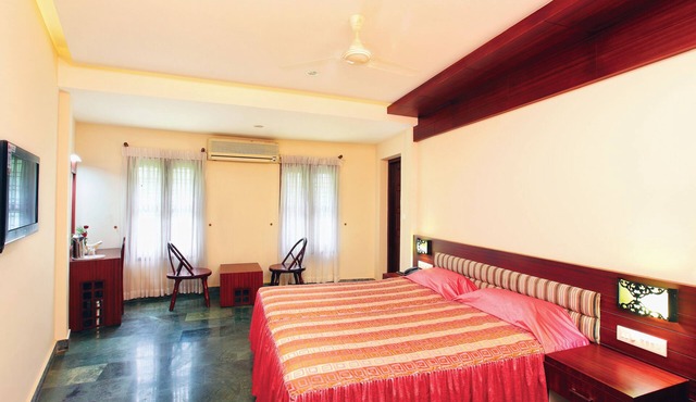 Hotel Indraprastha varkala