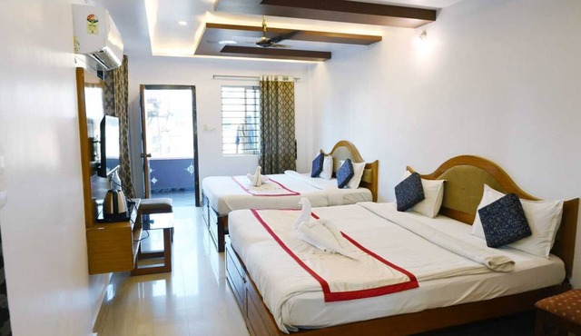 Hotel Kailash Heaven
