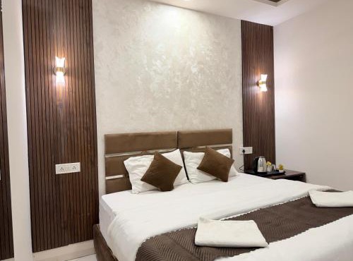 Hotel Kiwi Inn Vijaynagar Scheme 78