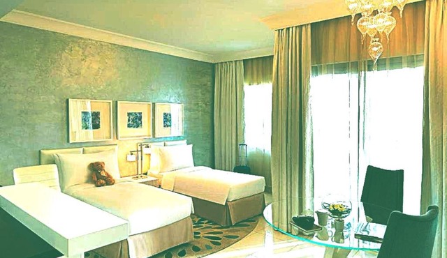 Hotel- M8