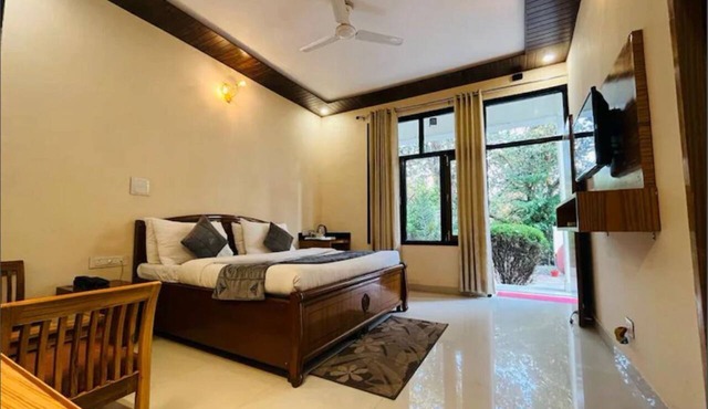 Hotel Maya Regency Bhimtal