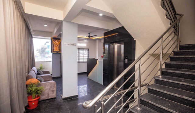 Hotel Miracle Meridian