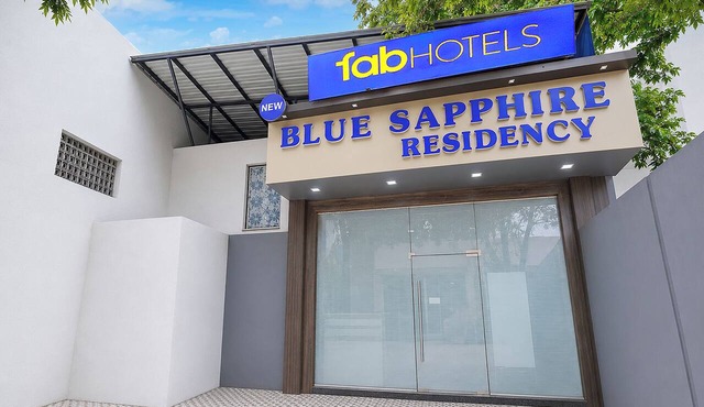 Hotel New Blue Sapphire Residency