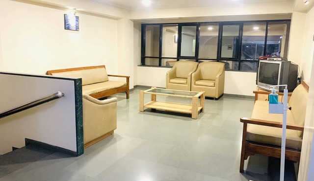 Hotel New Uttam Hira Palace