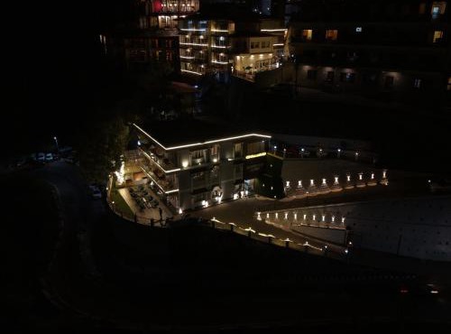 Hotel Nuri's Mountain Glow