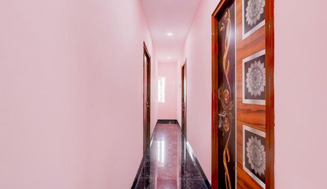 Hotel O KSR GRAND