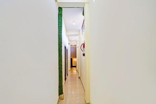 Hotel O Laxmi Hotel And Restaurant