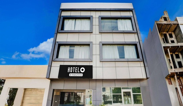 Hotel O Lohgarh Road Zirakpur