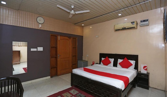 Hotel O Madhur Regency