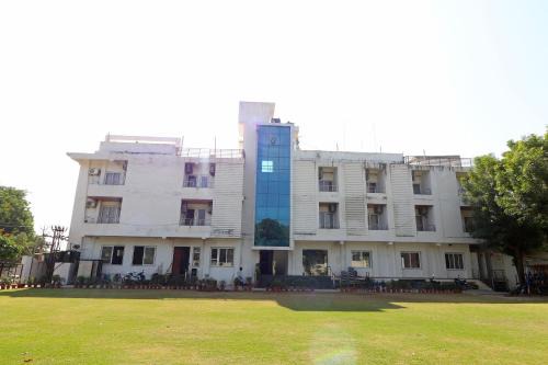 Hotel O Nandini