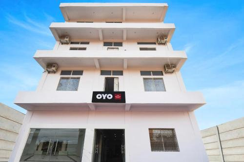 Hotel O Radha Krishna Residency