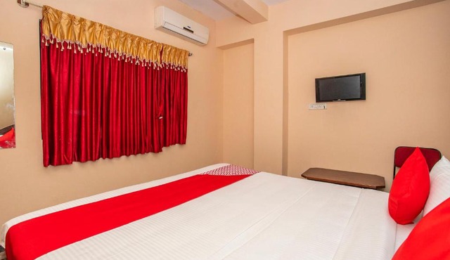 Hotel O Royal Residency Near Hare Krishna Hill