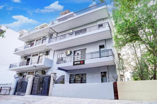 Hotel O Shubham Guest House