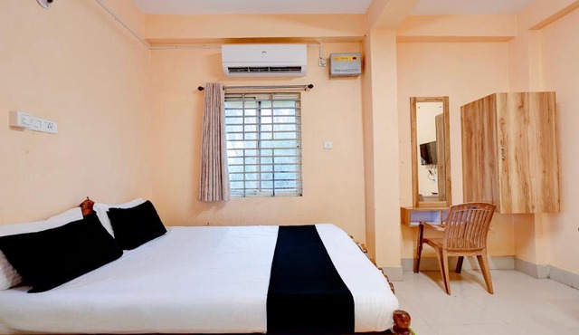 Hotel O Snow White