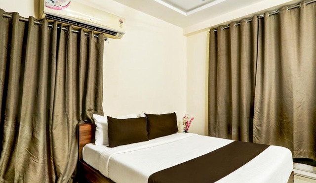 Hotel O Vyb Hotels
