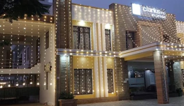 Hotel Park Regency Bharatpur