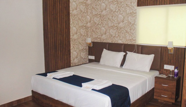 Hotel Pavitra