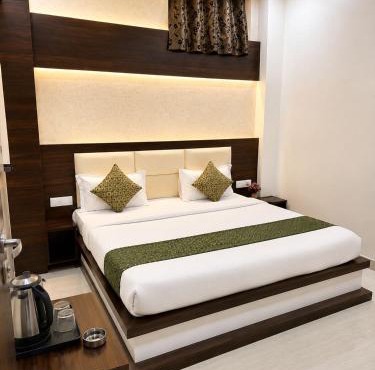 Hotel Pleasant Taj Agra -Budget Family AC Rooms