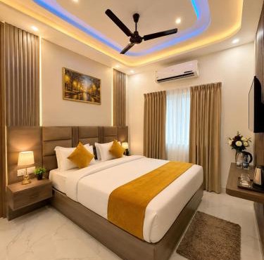 Hotel Prabh Aasra Near Shree Ram Mandir