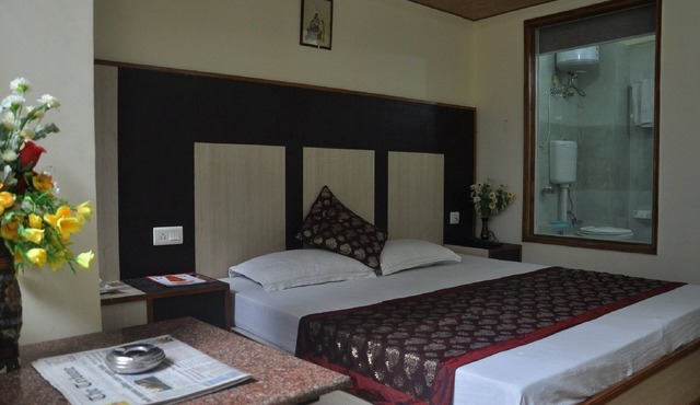 Hotel Prestige