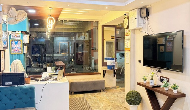 Hotel Raghuveera Palace