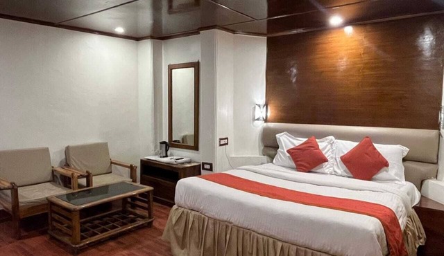 Hotel Rahat Regency