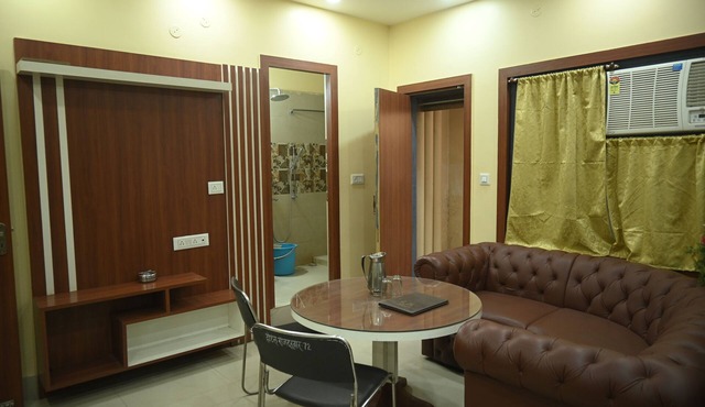 Hotel Raj Darbar